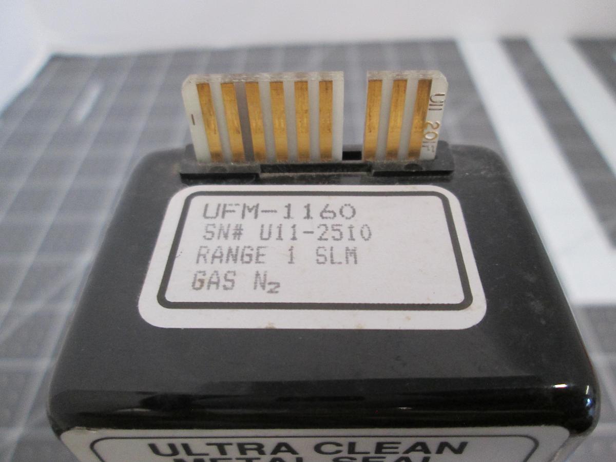 Used UNIT UFM-1160 Mass Flow Controller MFC N2 Nitrogen 1 SLM Semiconductor
