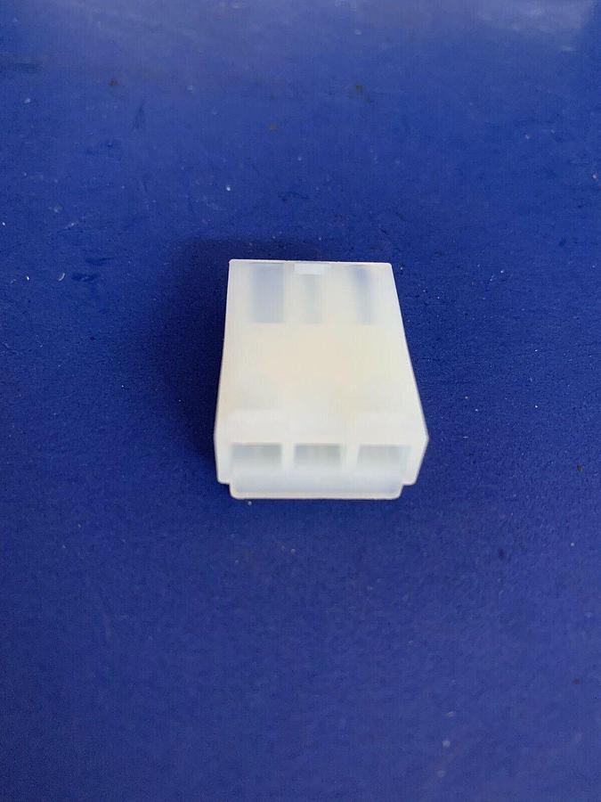 Used 3 Position Rectangular Housing, Plug Connector, Nylon, Lot of 65+