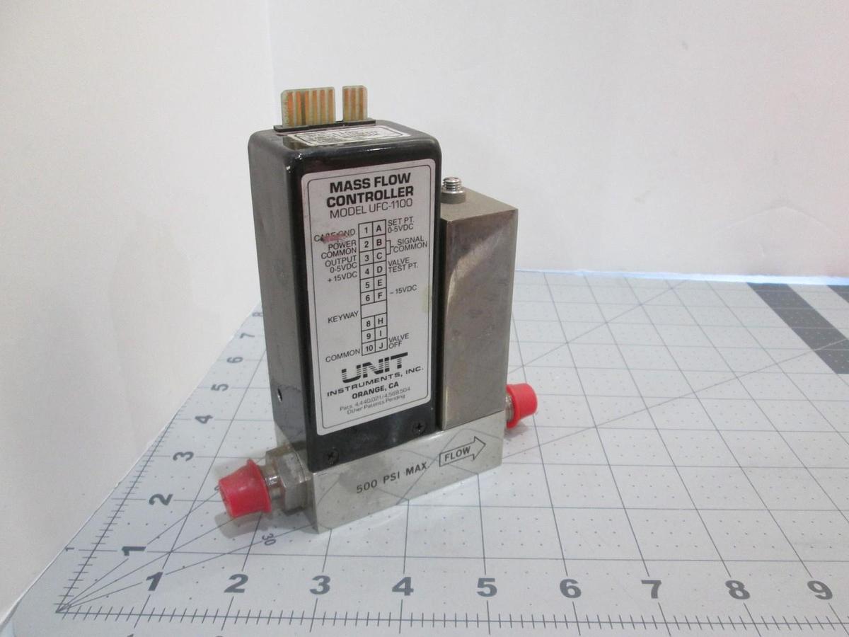 Used Unit, UFC-1100, N2, 100 SCCM, Mass Flow Controller, Used