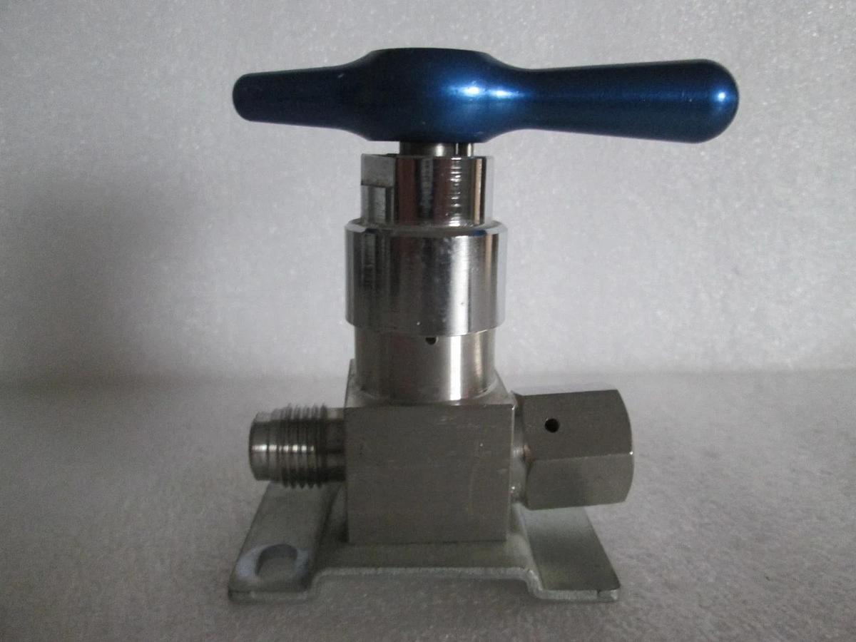 Used Parker Ewal, Manual Handle Valve, MVCR x FVCR, Used
