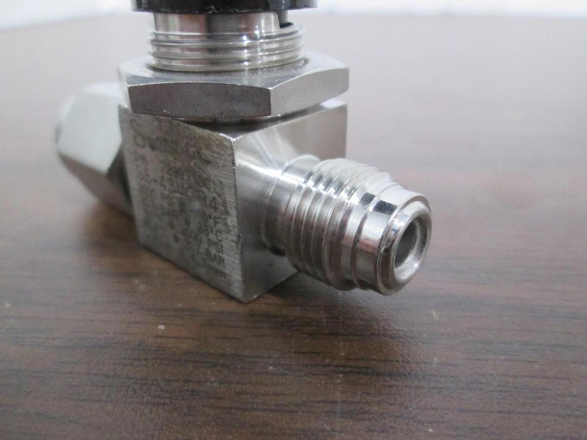 Swagelok, SS-43VCR4, Valve, 3000 PSI, 207 Bar, Used