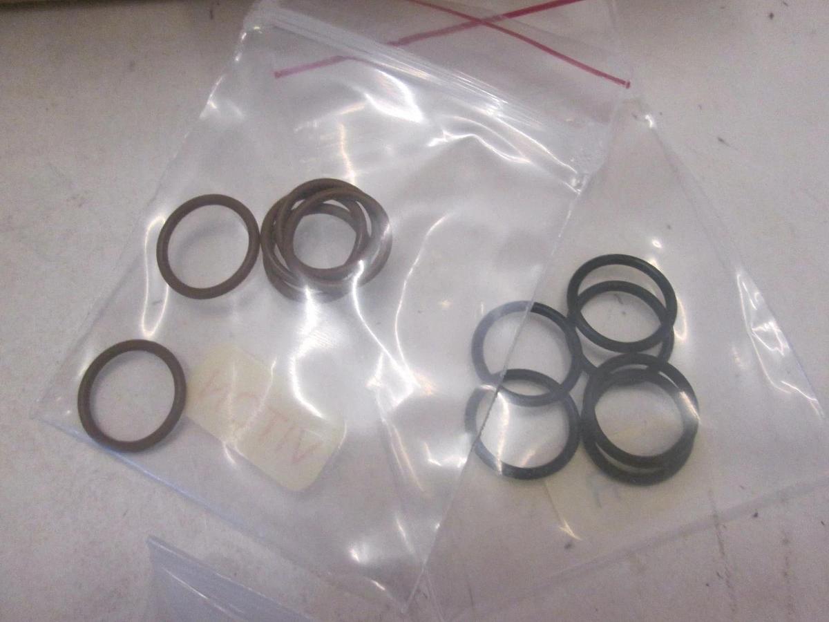 Millipore, WGFG04HP6, FILTER, 4 STACK 2 MICRON, New, Lot of 5 Filters