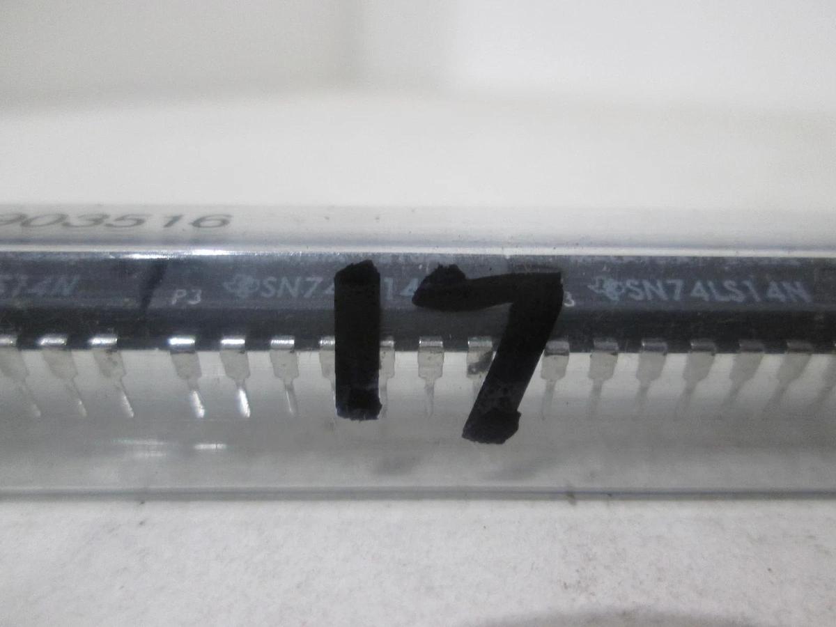 Texas Instruments, SN74LS14N, Integrated Circuit, New, Lot of 17