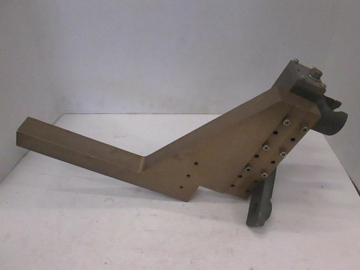 Used Atmoscan spyder Hanger Bracket, Amtech diffusion furnace loader, used