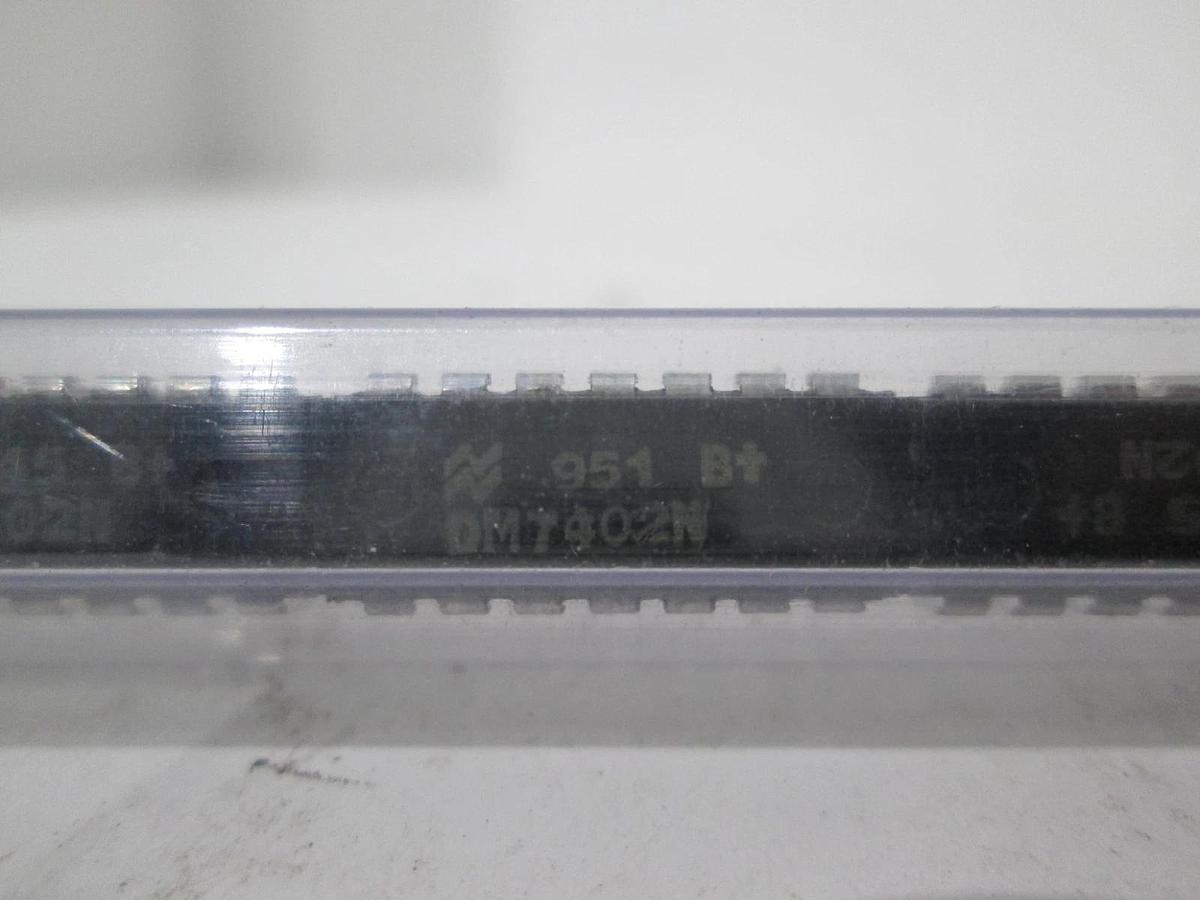 National Semiconductor, DM7402N, Integrated Circuit, New, Lot of 25