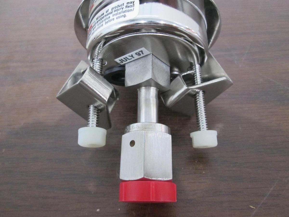 Used Span, 01-0119-E, 0-30 PSI, Gauge, Back Mount, New