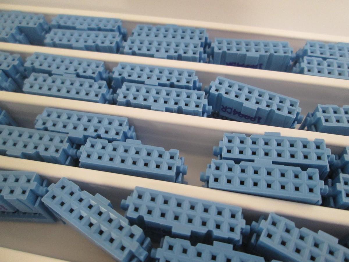 Thomas Betts, 609-1630, 16 POS, Male, Header Connector, New, Lot of 50
