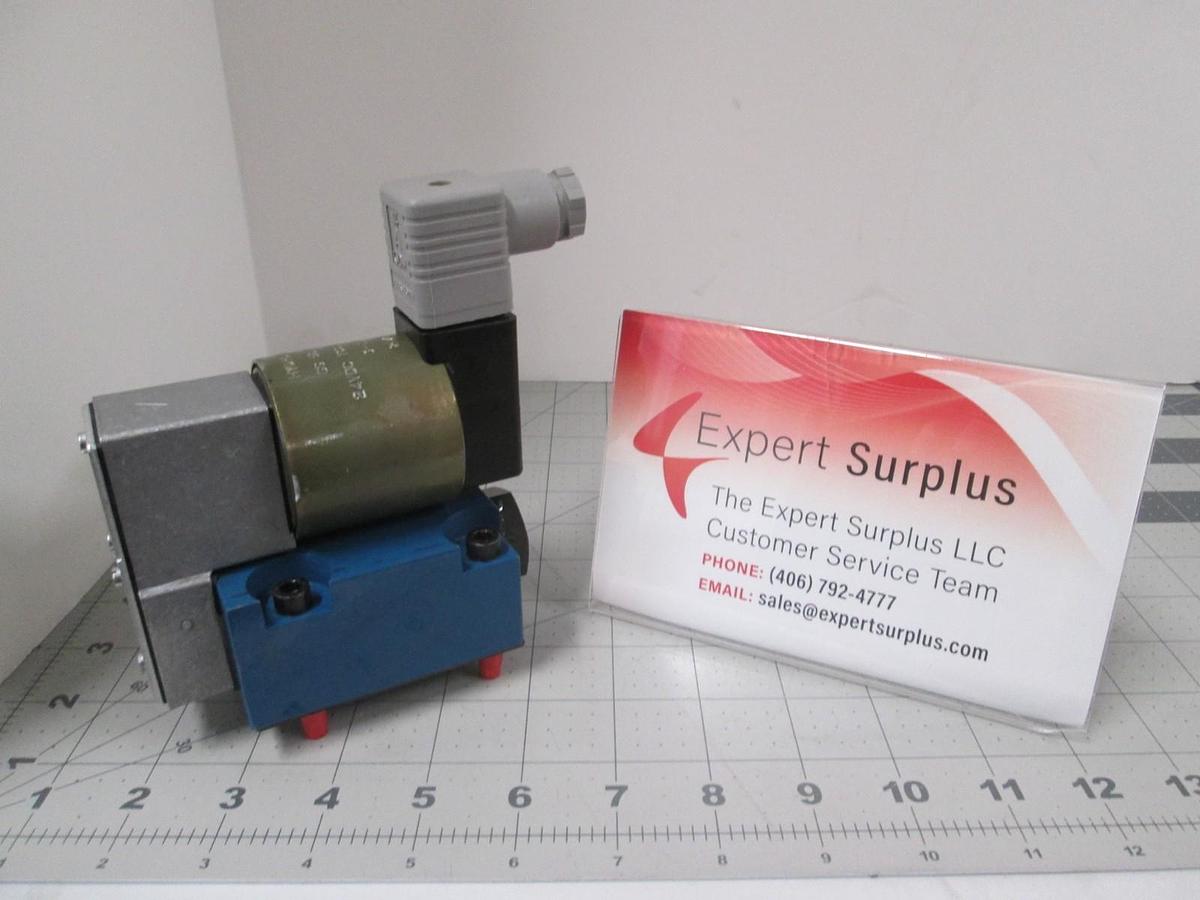 Used Mannesmann Rexroth, M-3 SE 10 U24/315 G24 NZ4, Hydraulic Valve, Used