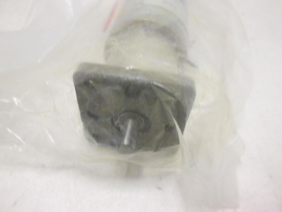 TRW Electronics, M409M1002, 12V GEAR MOTOR, New