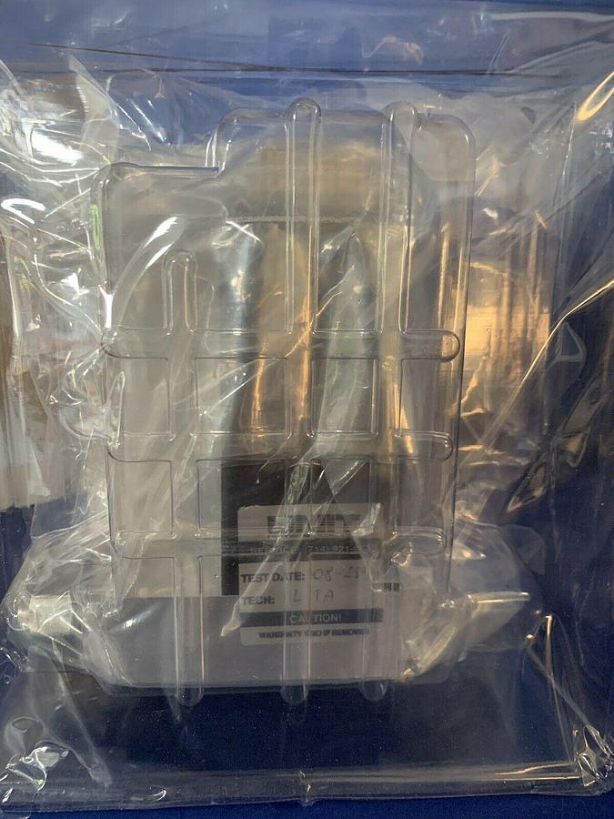 Used Unit UFM-1160 Mass Flow Meter, He, 3 SLM, 1/4", Rfrb