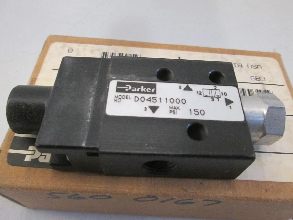 Parker, D04511000, 1/8" 3W Remote Pilot, New