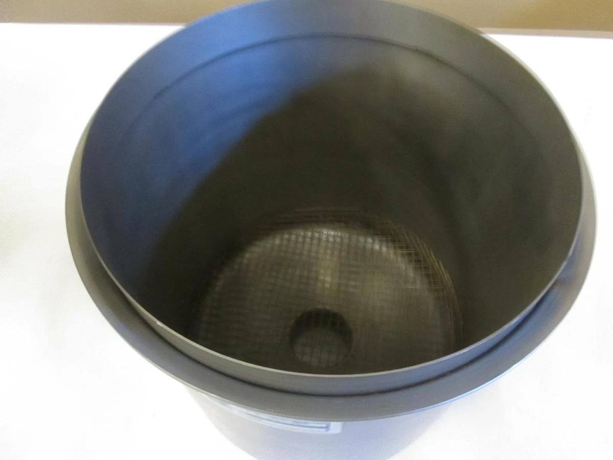 Used Nor-Cal Products FCT-6-2002-NWB Coaxial Metal Sieve Foreline Trap, Used