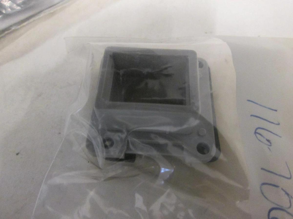 Phoenix Contact, 2638-182-0, CONN,RCPT,HSG,RJ45,BH, New, Lot of 3