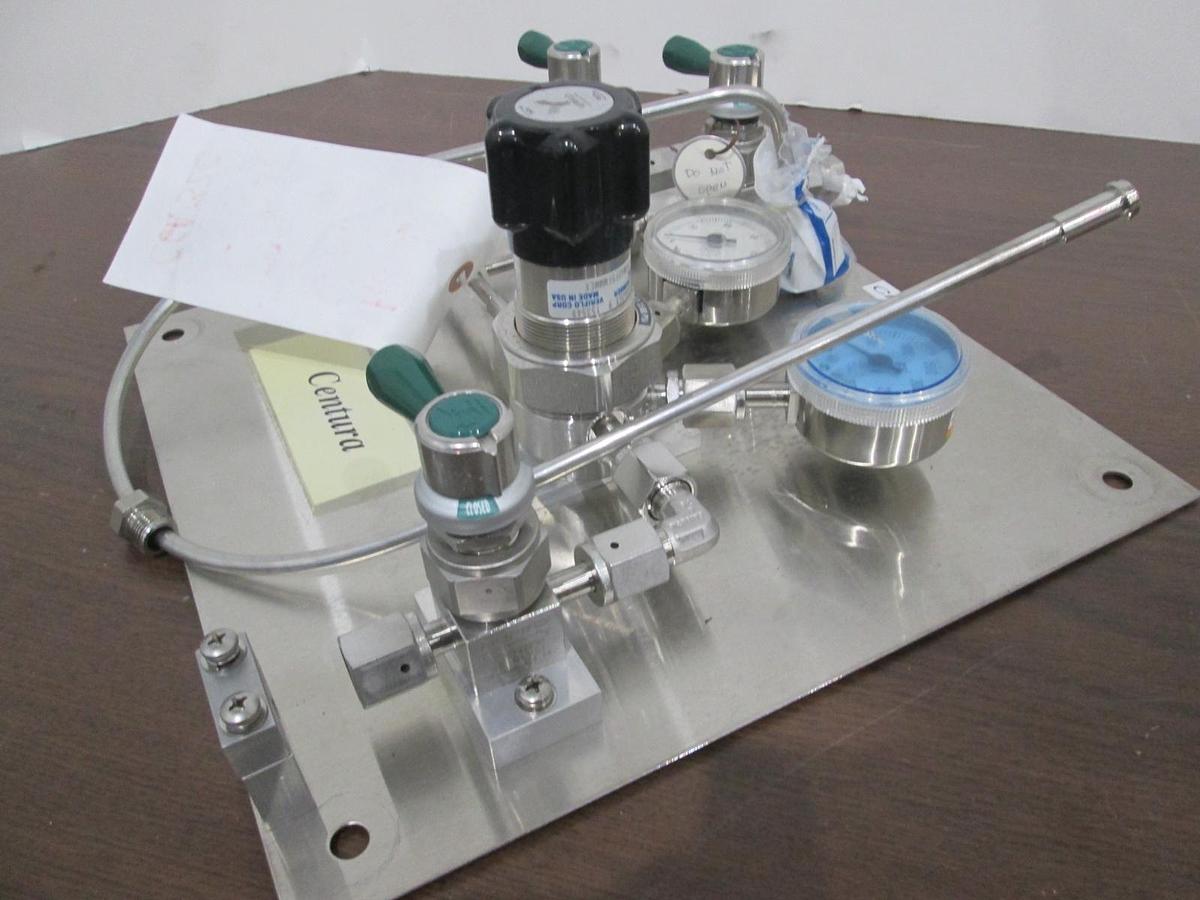 Used Centura, Future Forming Gas Regulator/Panel, CGA 320, CH3F, Used