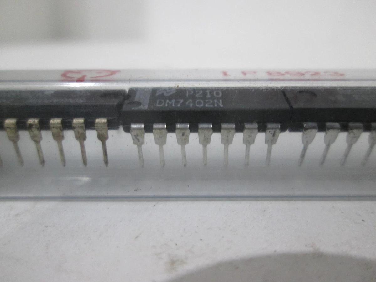 National Semiconductor, DM7402N, Integrated Circuit, New, Lot of 25