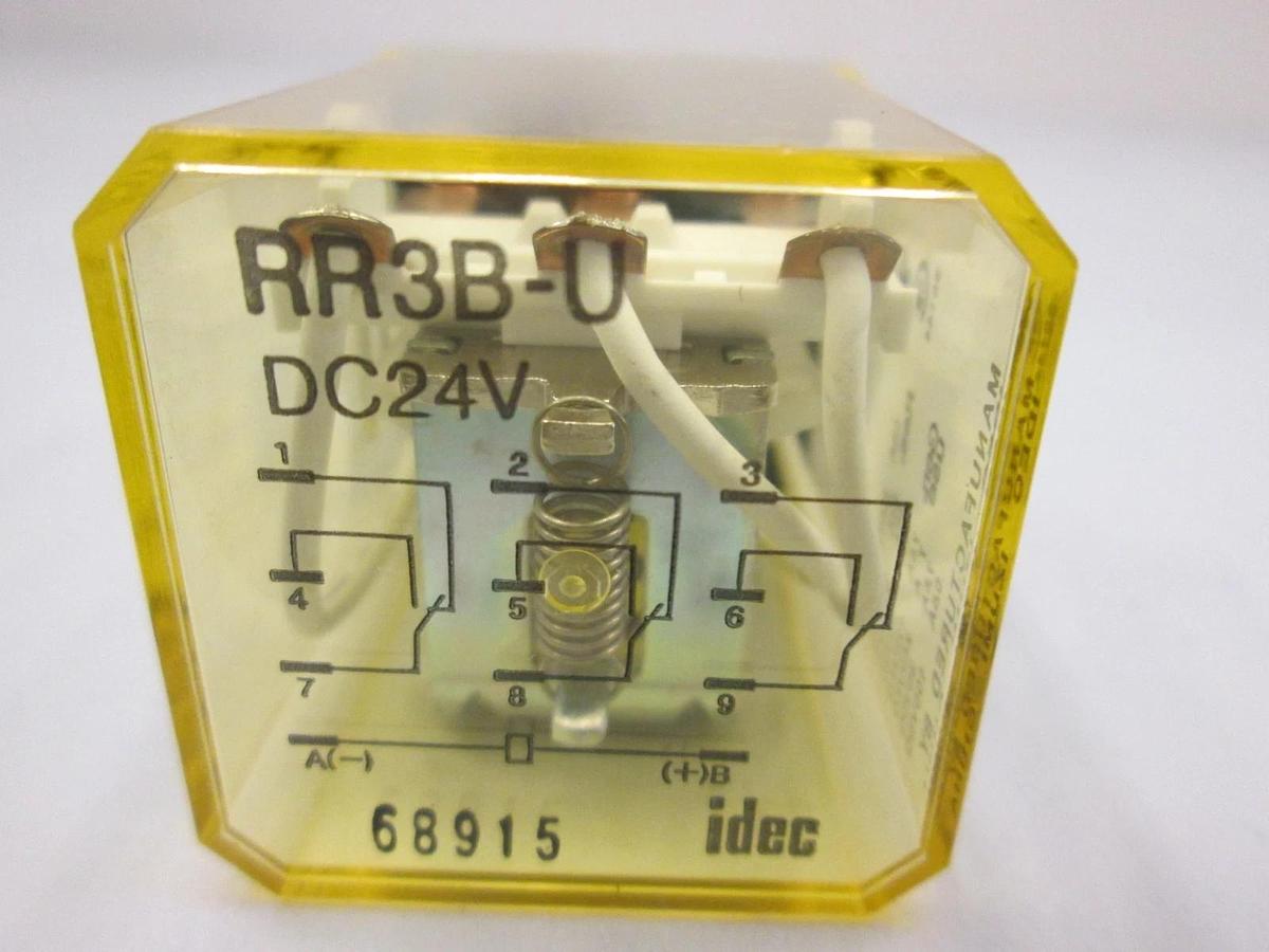 Used IDEC, RR3B-U, DC 24 V Relay, Used