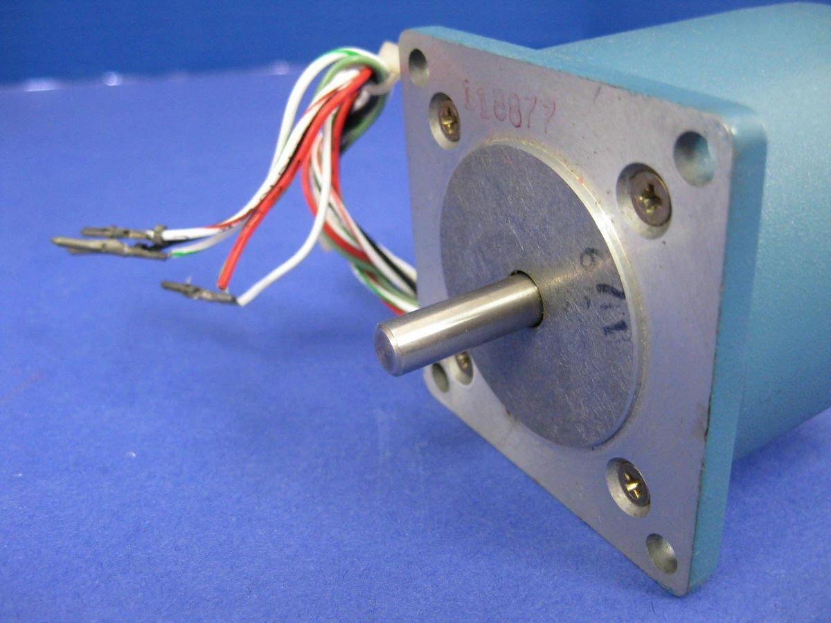 Used Superior Electric M061-FD-301, Synchronous/ Stepping Motor, Steps: 200 Per Rev