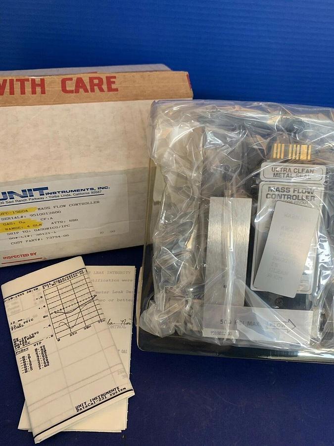 Used Unit UFC-1560A, MFC, Mass Flow Controller, O2, 4 SLM, 1/4" VCR, Refurbished