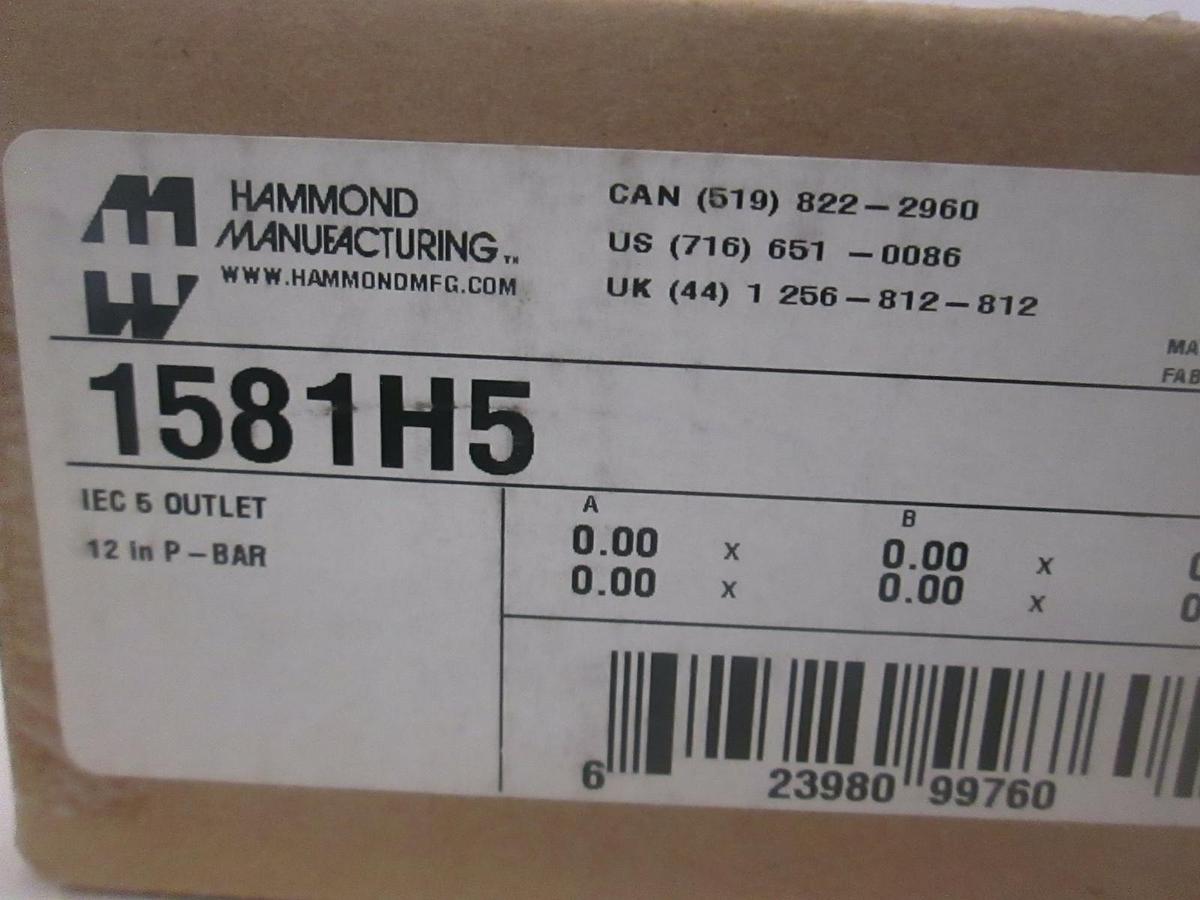 Used Hammond Manufacturing Power Strip, 1581H5, New
