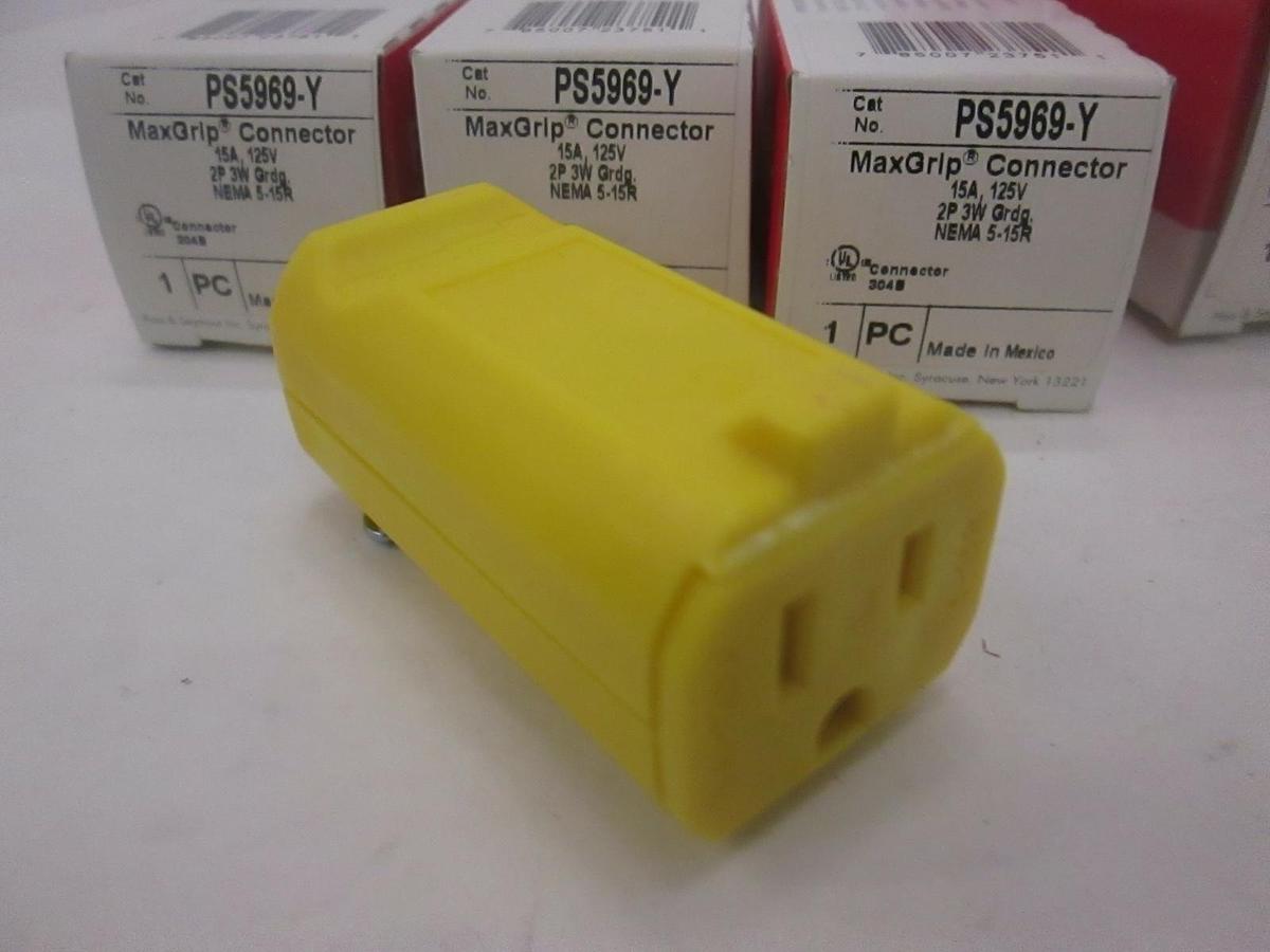 Legrand, MaxGrip Connector PS5969-Y Lot of 3 New and One L620-C Turnlok, New