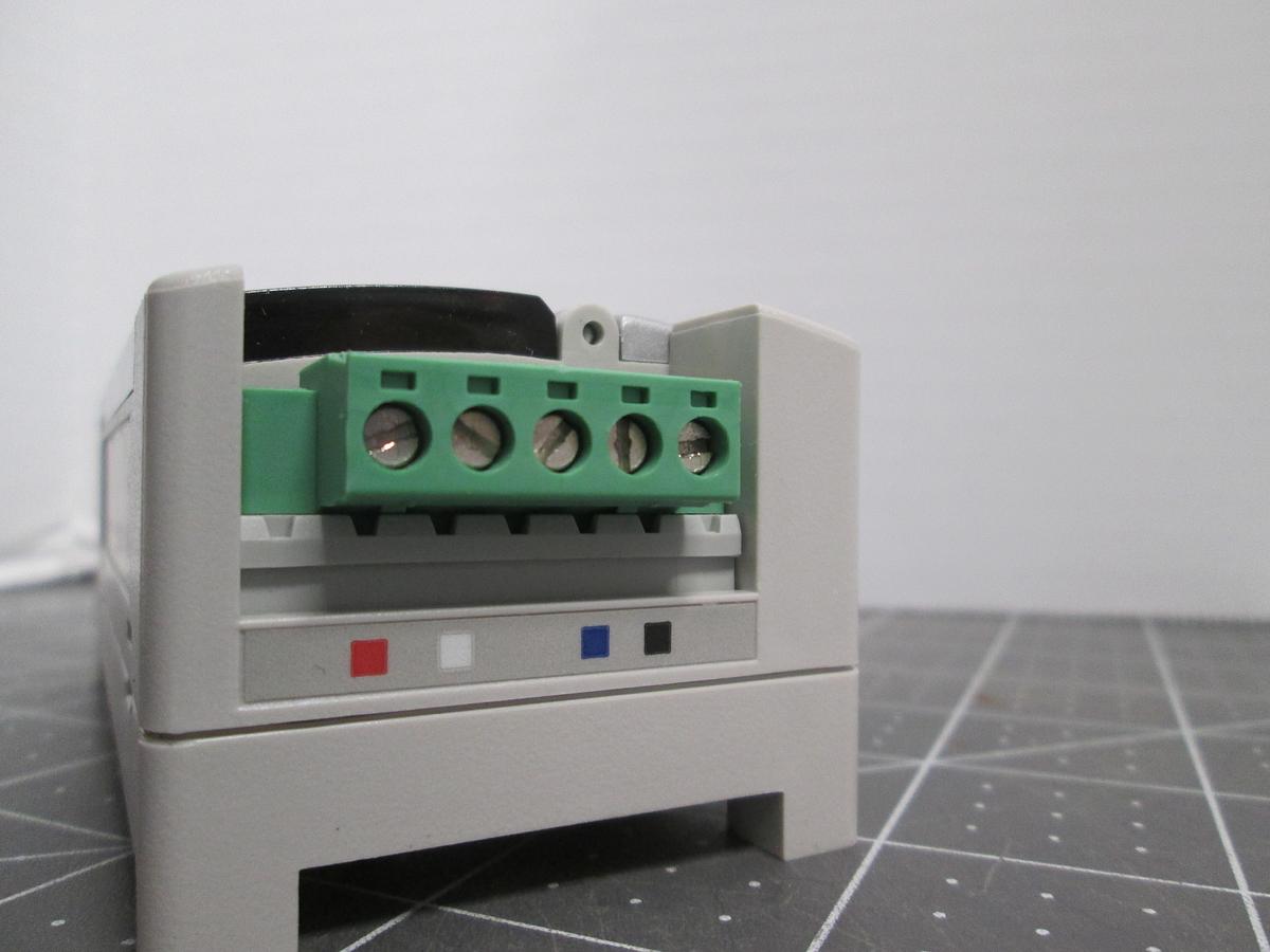 Used Allen-Bradley 1790D-T8BV8V CompactBlock DeviceNet Micro PLC Base Unit 24VDC