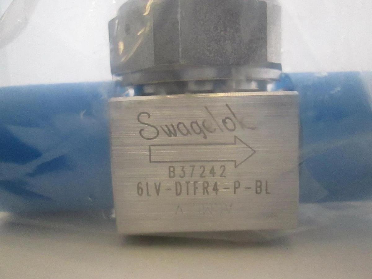 Used Swagelok, 6LV-DTFR4-P-BL, Toggle Valve, Used, Lot of 2