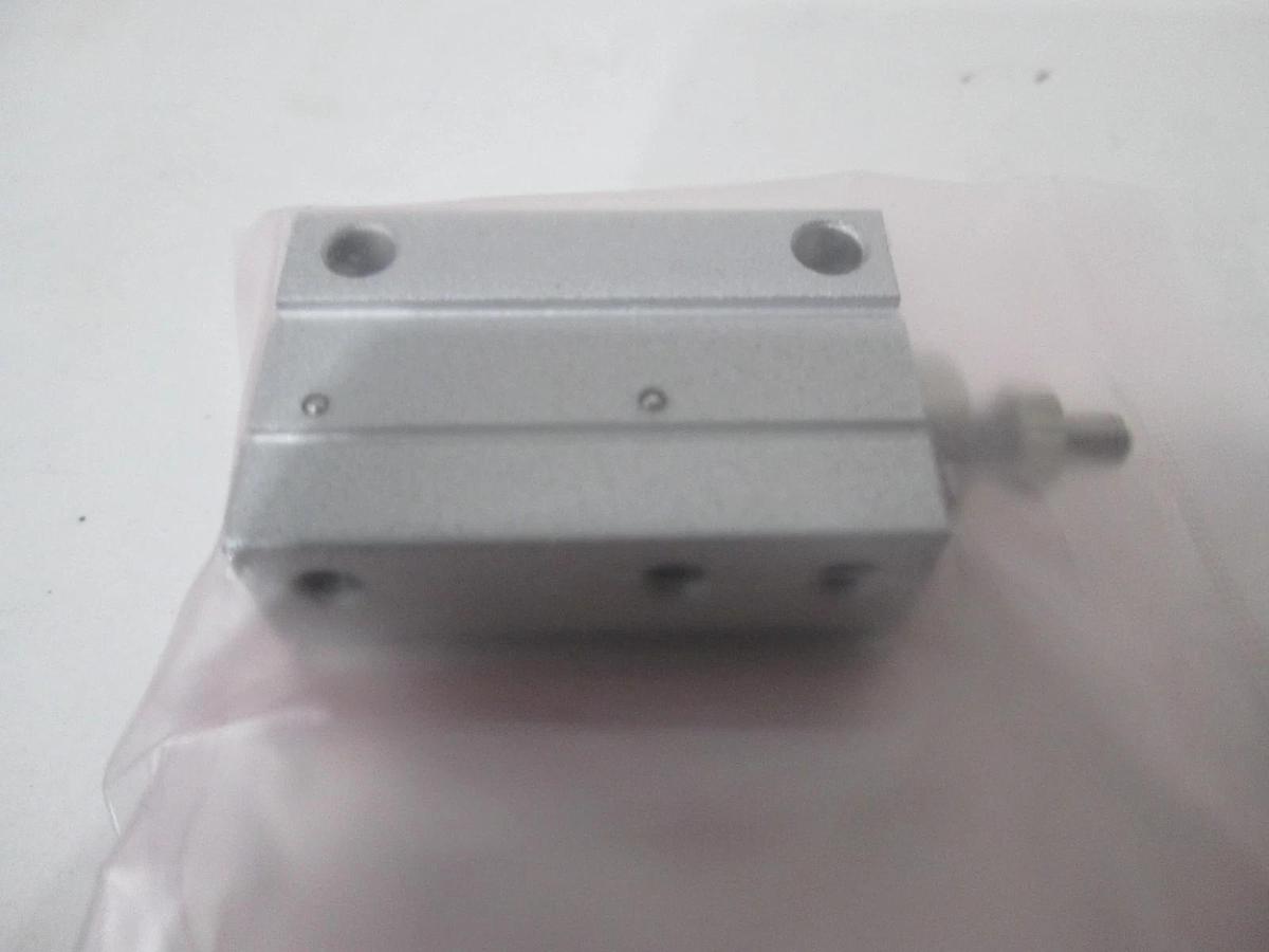 SMC, 10-CDUJB6-6DM, Pneumatic Cylinder, New