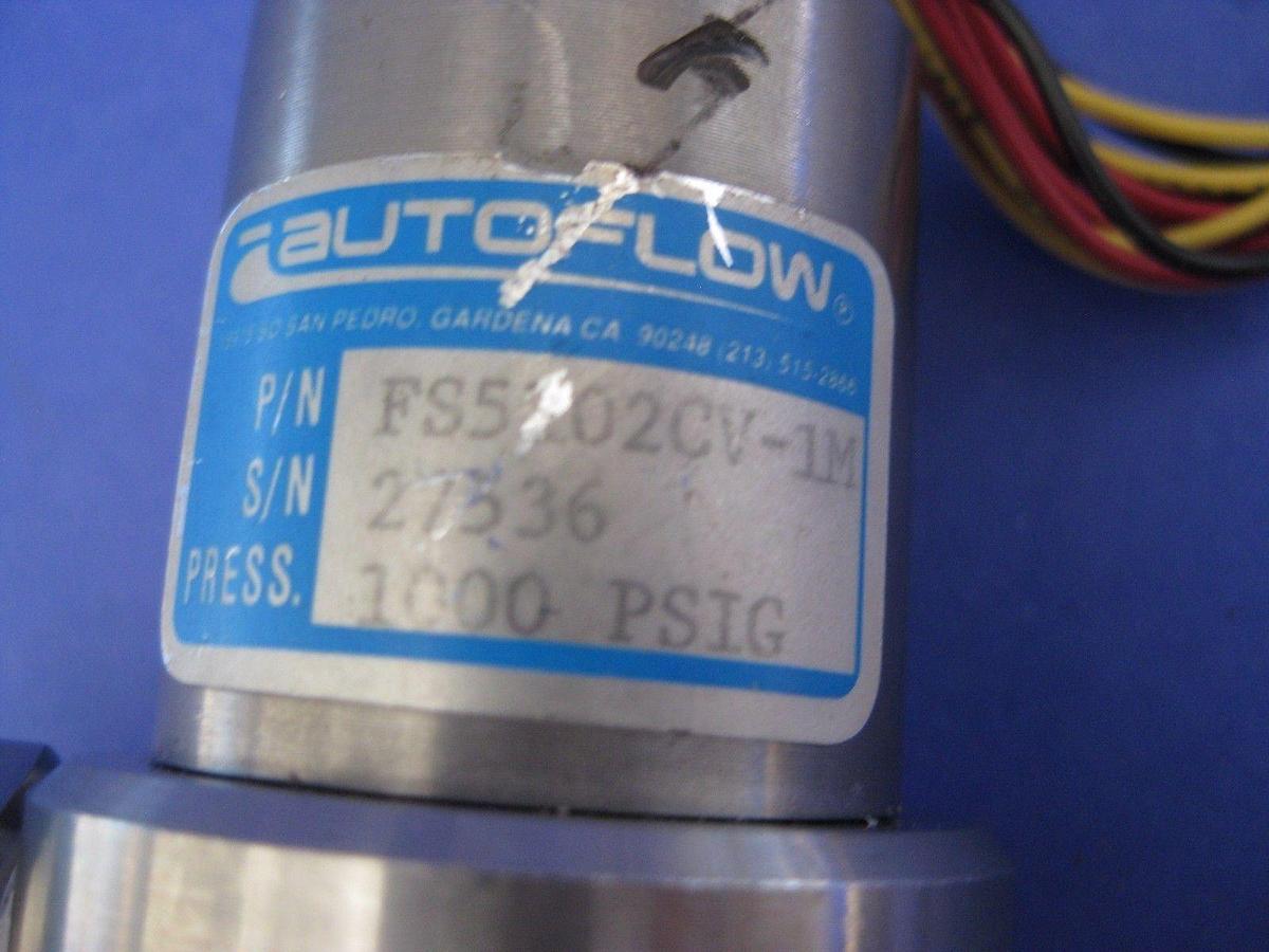 Used Autoflow FS5102CV-1M Adjustable Flow Switch for High Flow Gas, Viton Seal