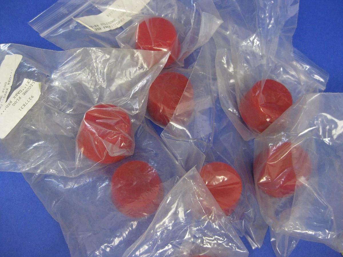 Caplugs Ultrabake Silicone Plugs - Mixed Lot (7) UP10-04, (8) UP9-04, New