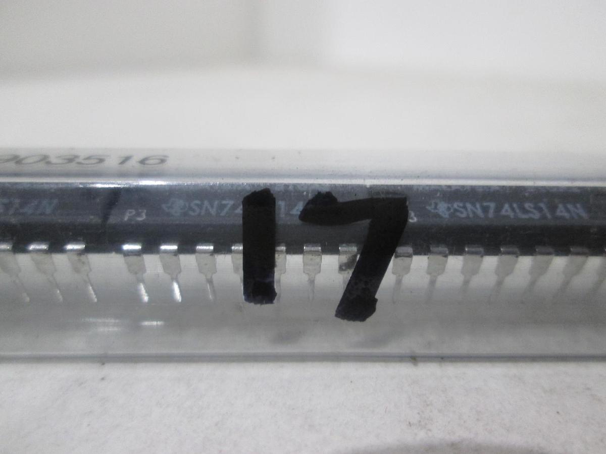 Texas Instruments, SN74LS14N, Integrated Circuit, New, Lot of 17