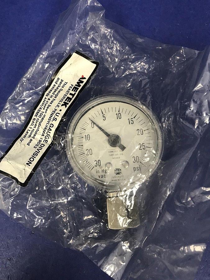 Ametek U.S. Gauge, Pressure Gauge, 30-0-30 psi, 1/4" FVCR, New