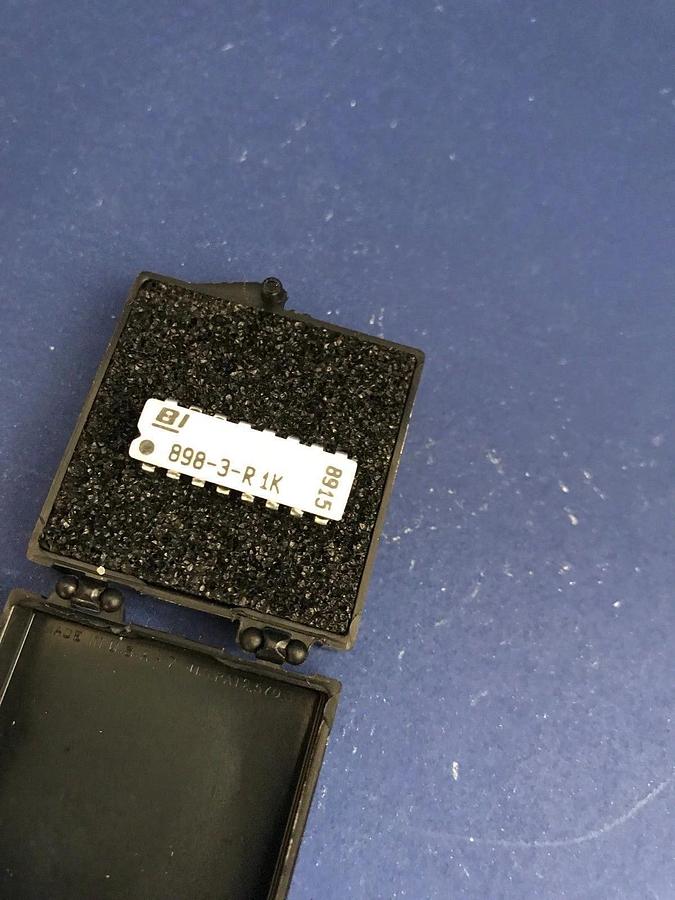 BI Technologies 898-3-R1K Isolated Thick Film Resistor Networks, Lot of 24