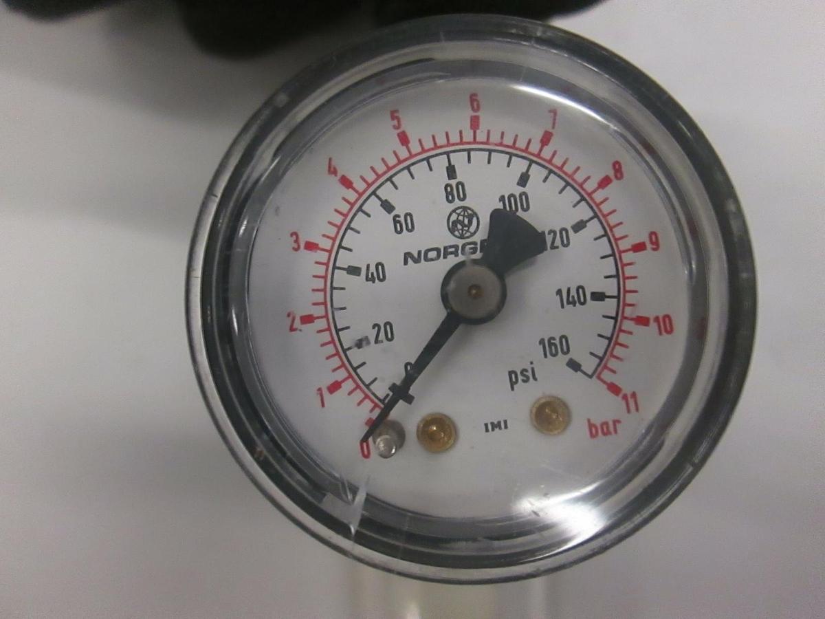 Used Norgren, Filter Regulator Assy w/ Gauge, Amflo 2300, Used