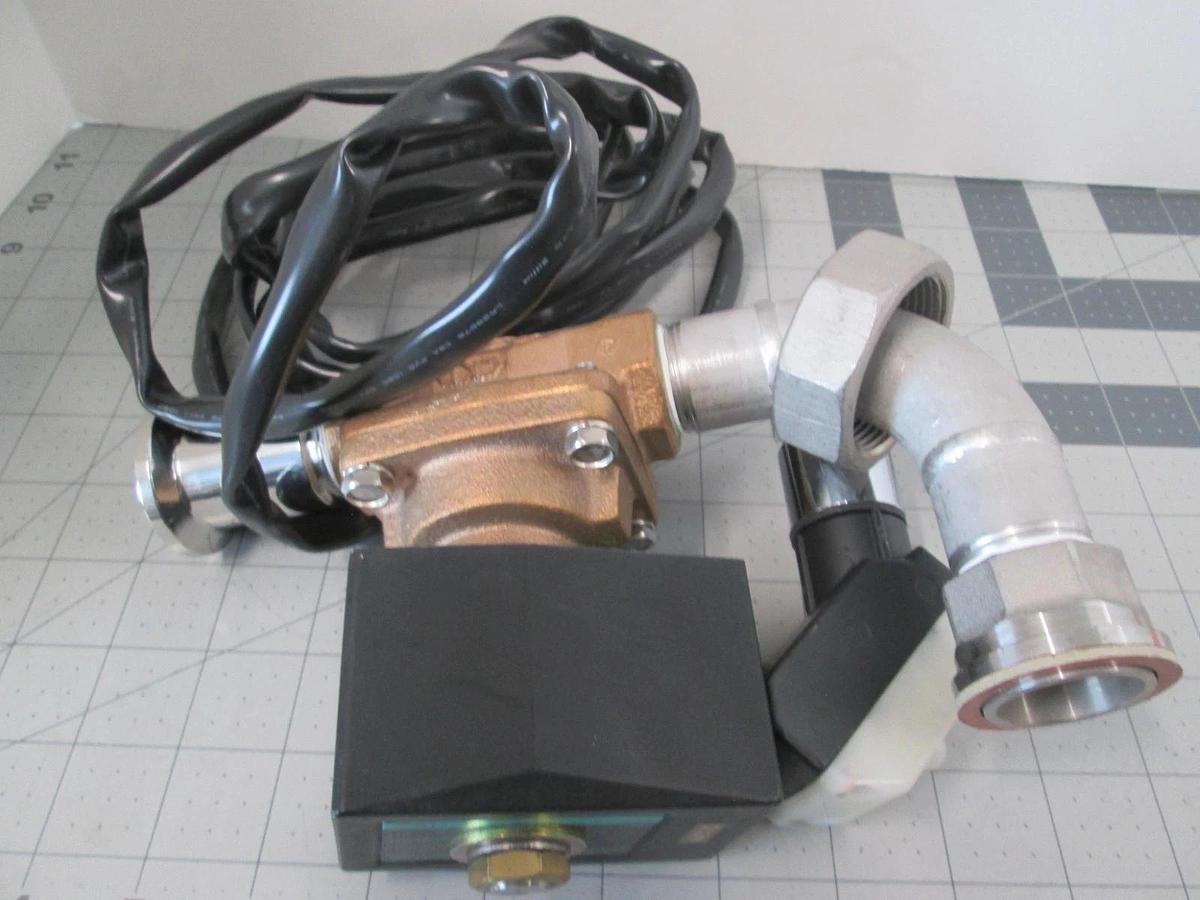 Used CKD, APK11-20A, Valve, DC24V H2O, Pilot Kick Type 2 Port w/ Hardness, Used