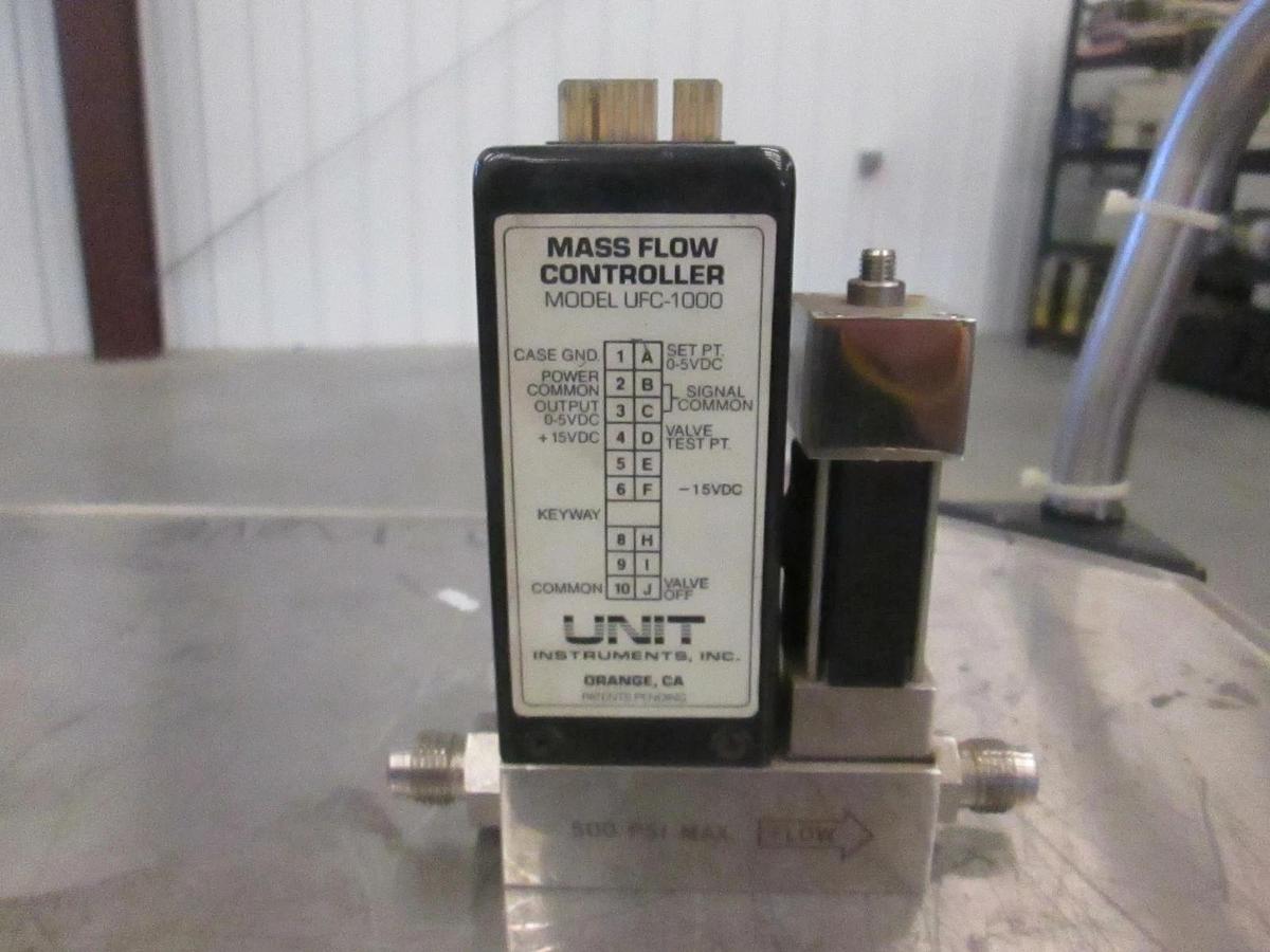 Used Unit UFC-1000 Mass Flow Controller MFC, 98%N2/PH3, 50 SCCM, Used