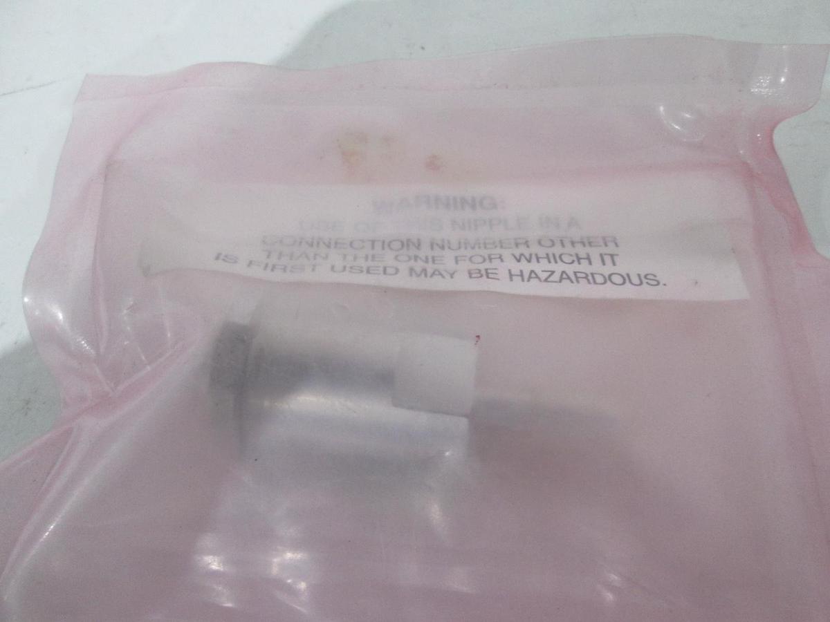 Used EWAL, 56-60-4TW2-P, CGA Inlet Connector, New
