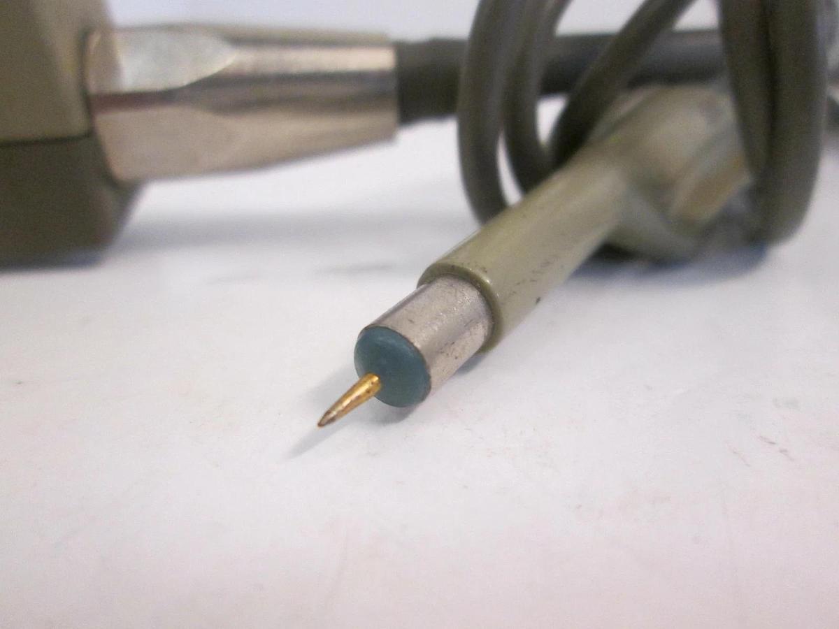 Used Tek P6122 Passive Probe, 10M, 11.0pF, 10X, 1.5M, Used