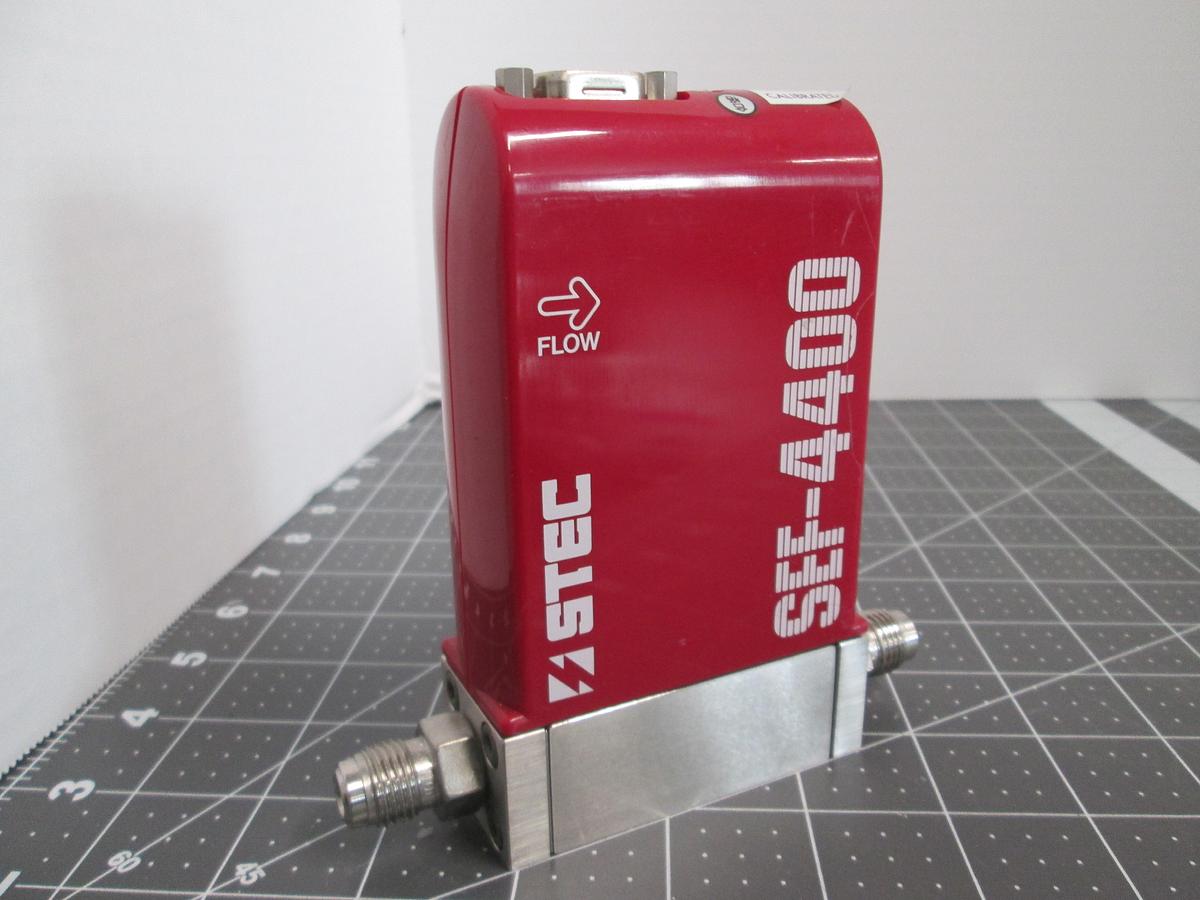 Used STEC, SEF-4400M-UC, Mass Flow Controller 200 SCCM SiH4 Ultra Clean