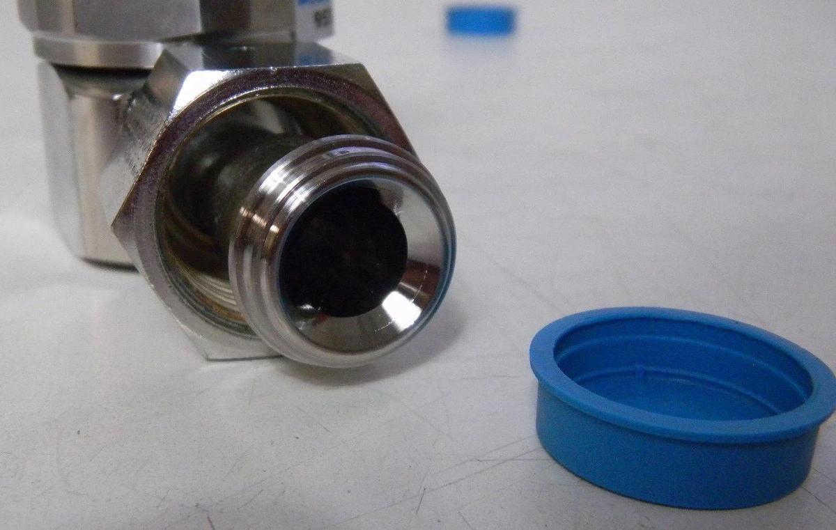 Used Veriflo Parker 955ISFS8FM Valve, 1/2" MVCR x 1/2" FVCR, LOT of 5 Used