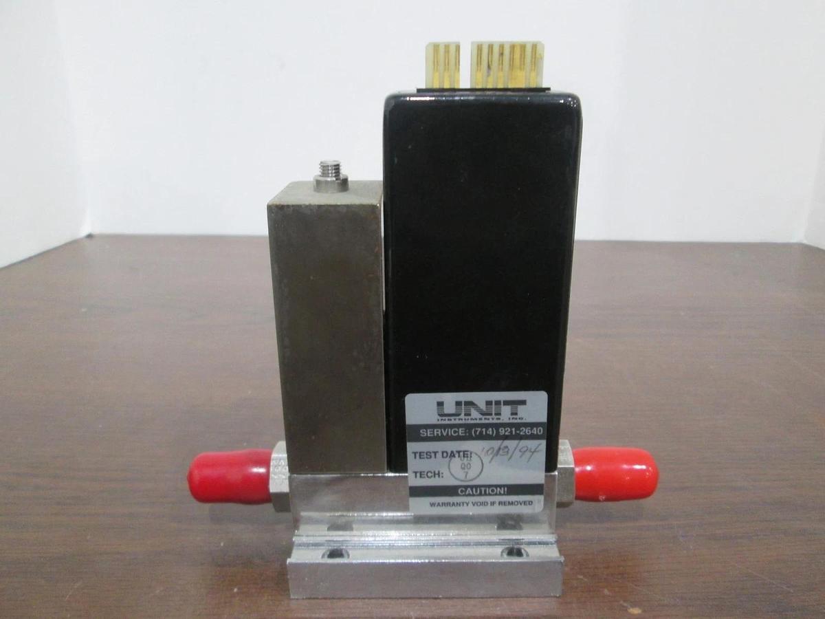 Used Unit, UFC-1210A, 1 SLM, O2, Mass Flow Controller, 1/4" Port, Used