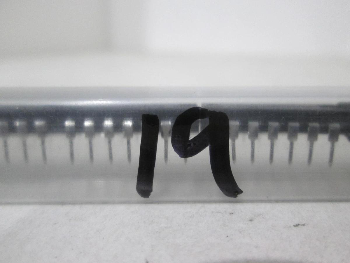 Texas Instruments, SN74ALS05AN, Integrated Circuit, New, Lot of 19