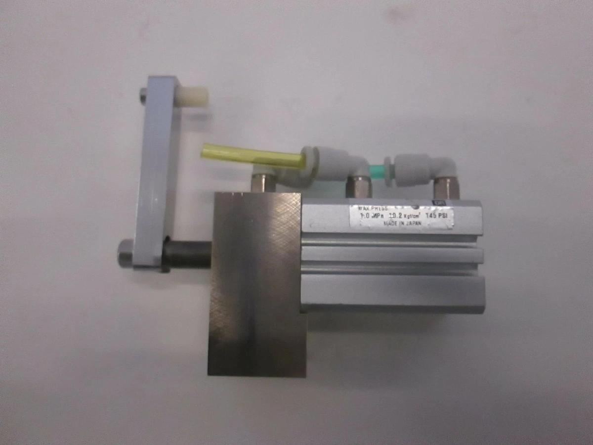 Used SMC, MKB16-10R, Rotary Clamp Cylinder, Used