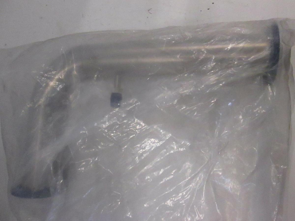 Used AMAT, 0050-76465-P1, Elbow Vacuum Line with Single Port, New