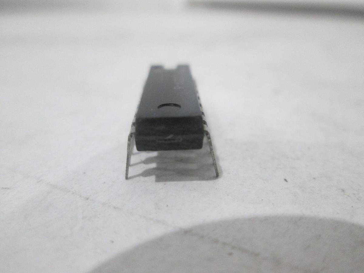 P2102A-6, 8A343, Integrated Circuit, New, Lot of 25