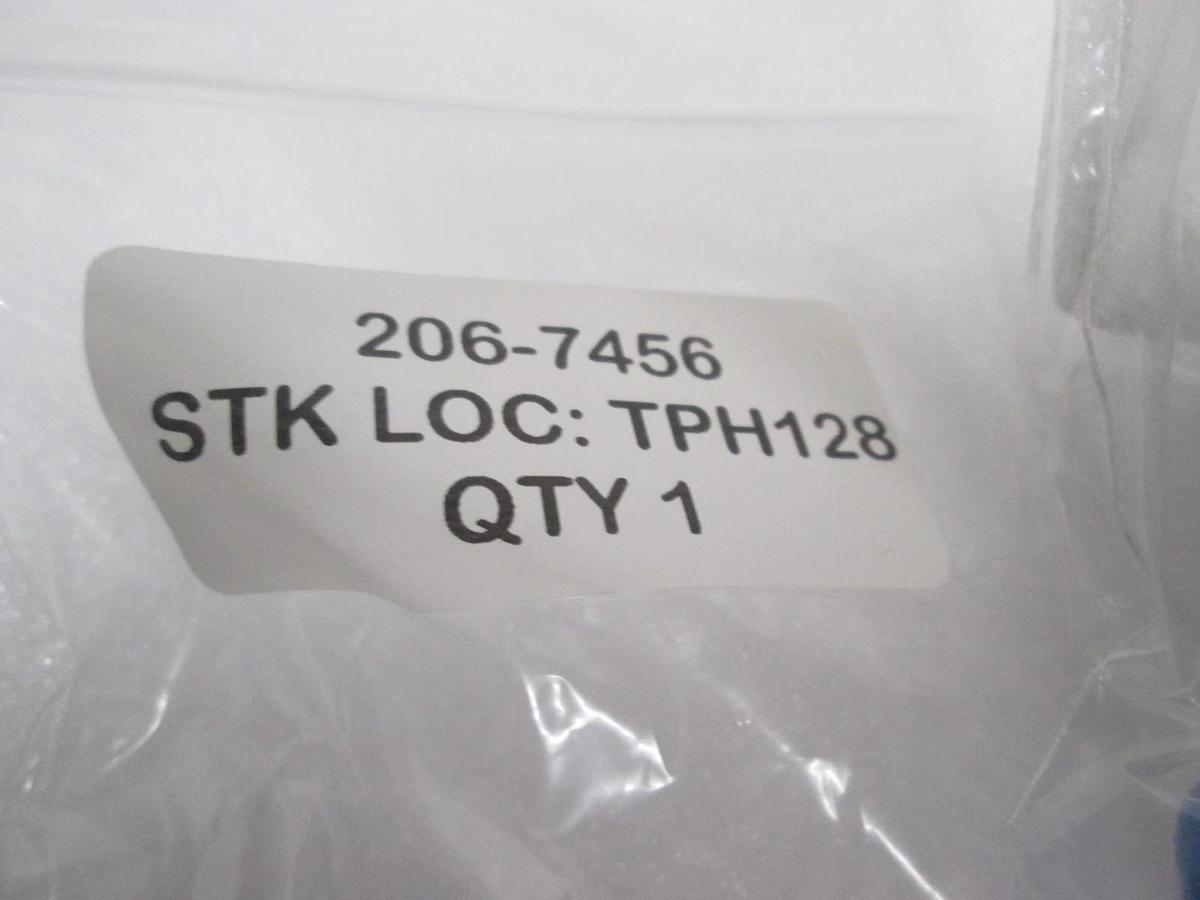 Swagelok, 90 Degree Elbow, Tube Weld w/ 1/2" MVCR, 206-7456, New, Lot of 2