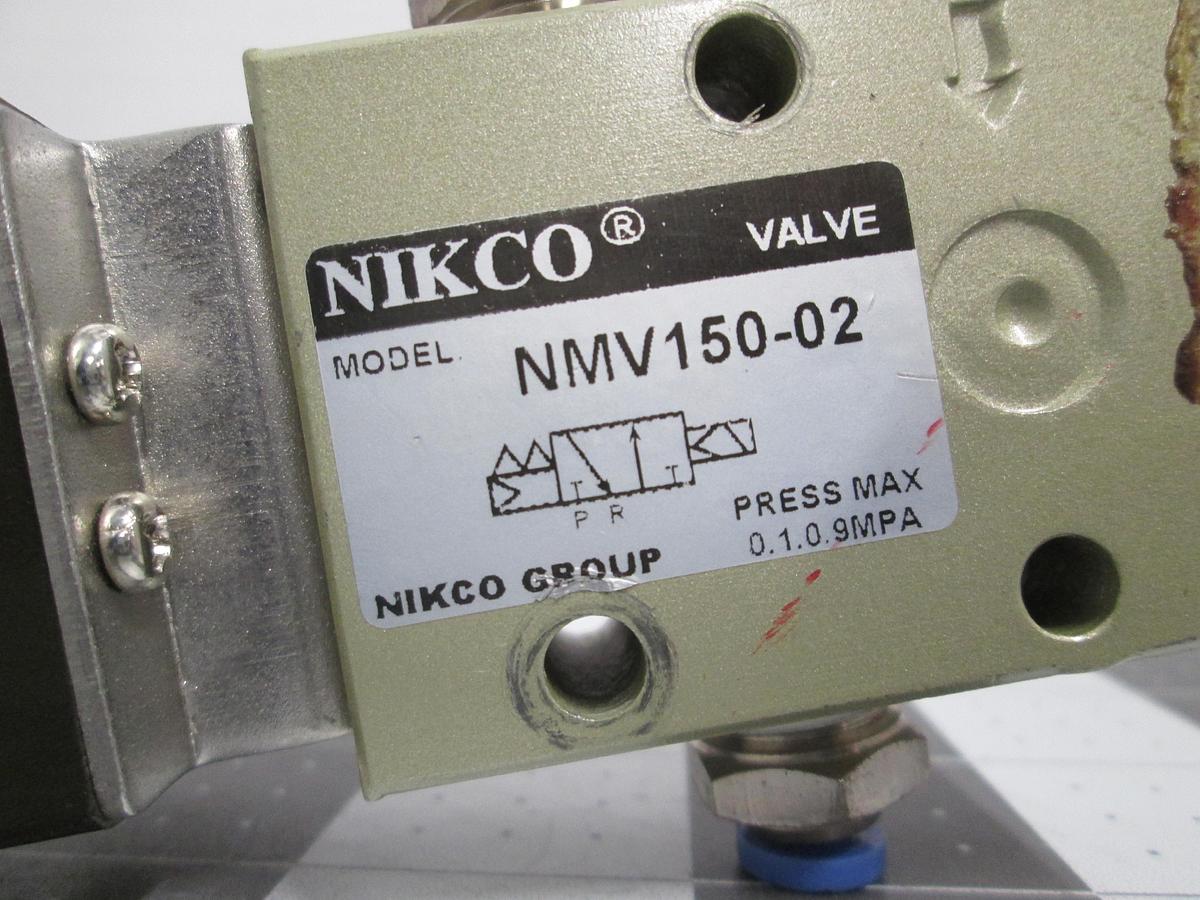 Used Nikco Group NMV150-02 Pneumatic Push Button Valve Mechanical Control Red Cap