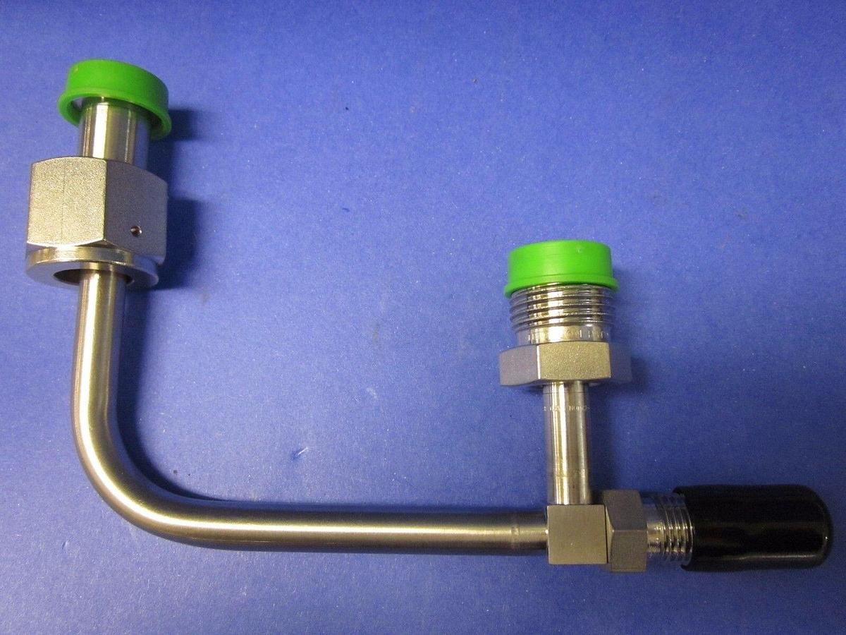 Used Vacuum Elbow Tube Weldement Assy, 1/4" MVCR x 1/2" Female VCR w/ 1/2" MVCR Port