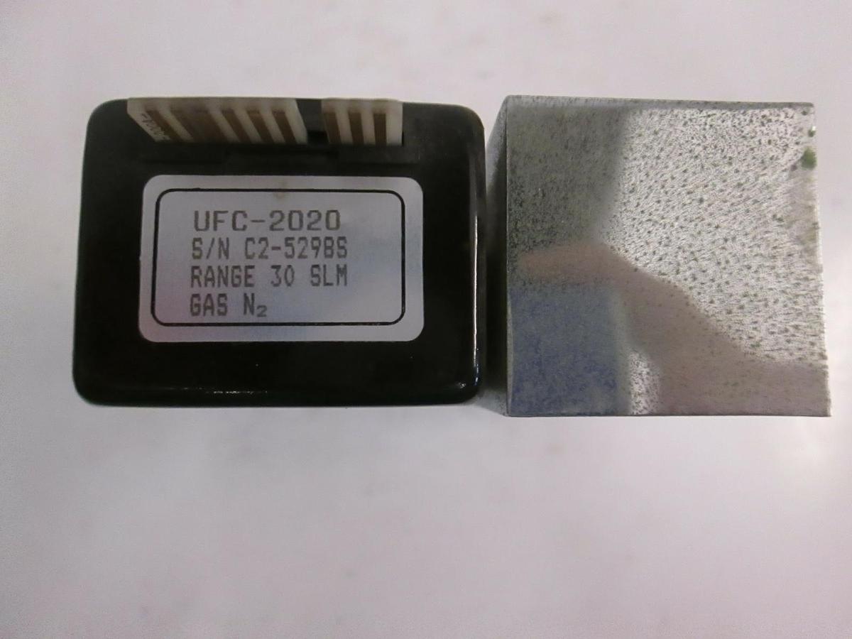 Used Unit UFC-2020 Mass Flow Controller, N2, 30 SLM, 1/4" MVCR, Used