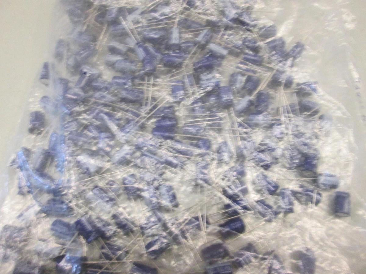 Nichicon, VX 220uF 25V Electrolytic Capacitor 85℃, New, Lot of 1200