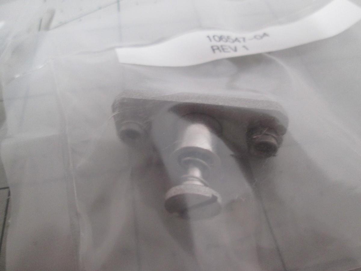 SPT Micro, 106547-04, Captive Screw 8-32 w/ Mounting Bracket, New, Lot of 2